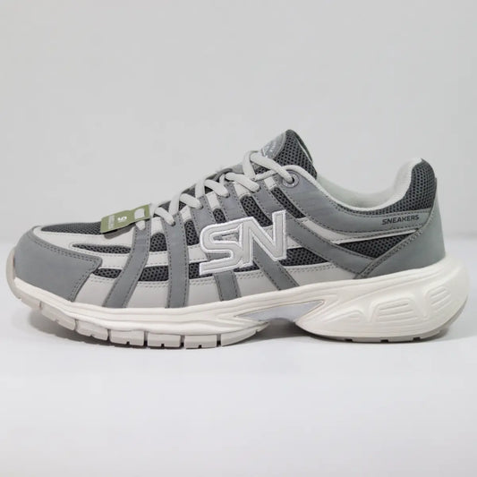 Zapatillas hombre Sneakers Supply Jaguar grises perfil lateral con diseño de malla estructurada retro