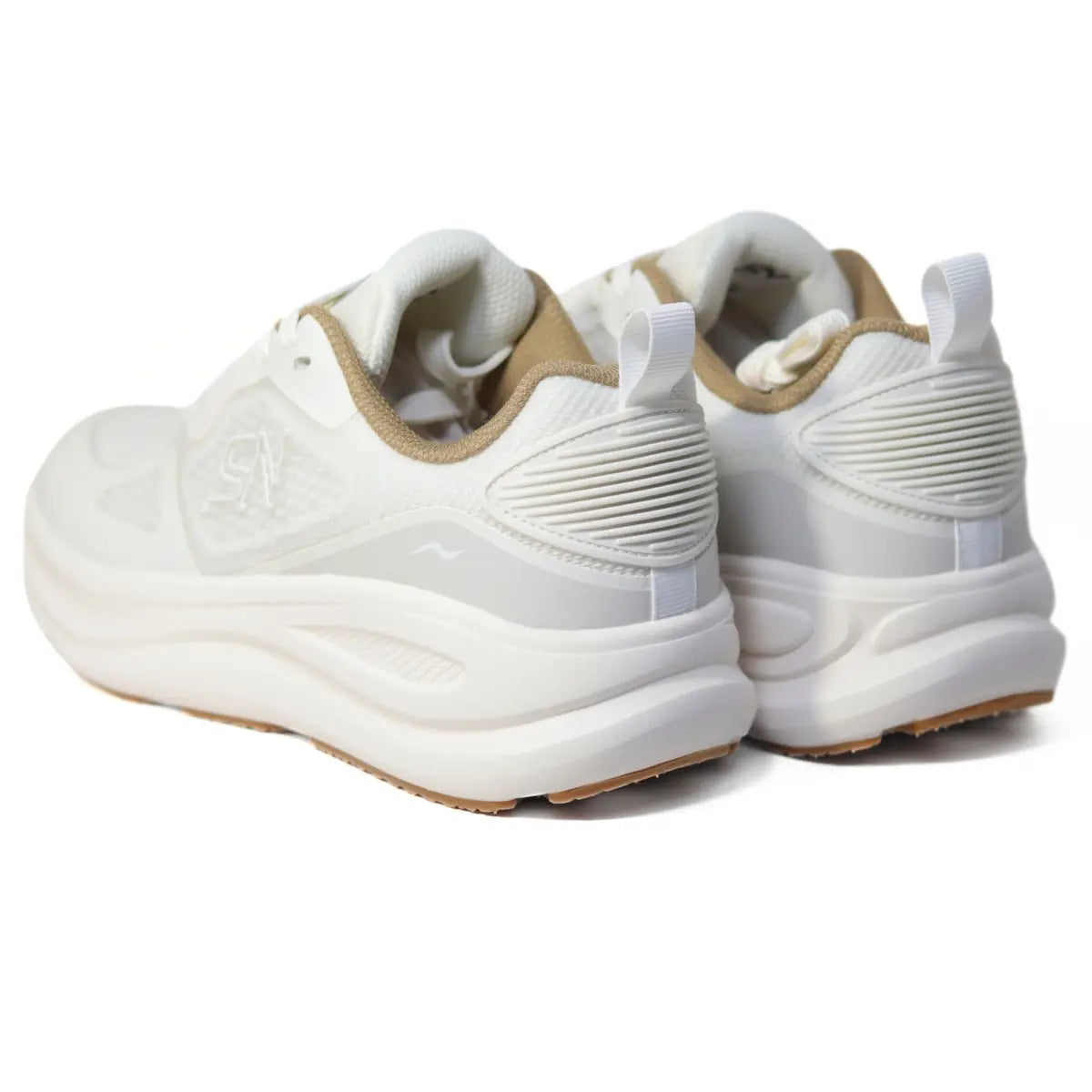 Vista trasera del talón de zapatillas Sneakers Supply Rush hombre mostrando textura estructurada y diseño limpio